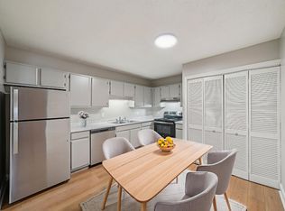 Valley Square Apartments, Tuscaloosa, AL 35405