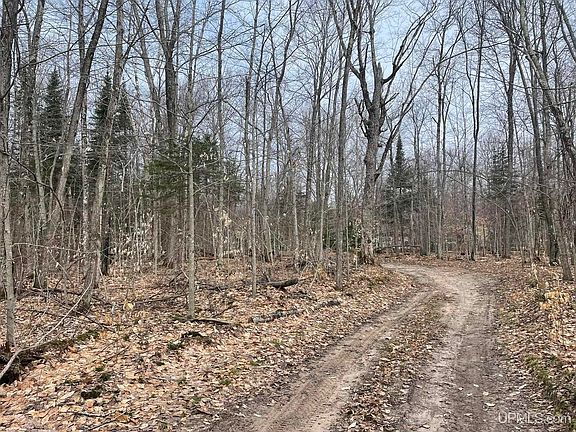 5th image of Peninsula Acres Rd
