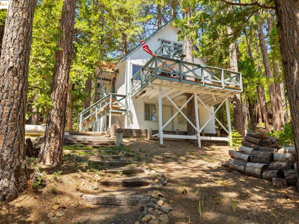 29380 Lassen Dr, Cold Springs, CA 95335