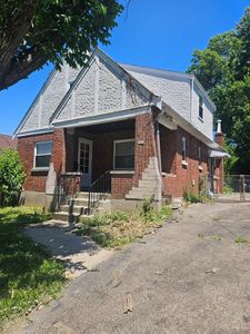 3920 Roswell Ave, Cincinnati, OH, 45211