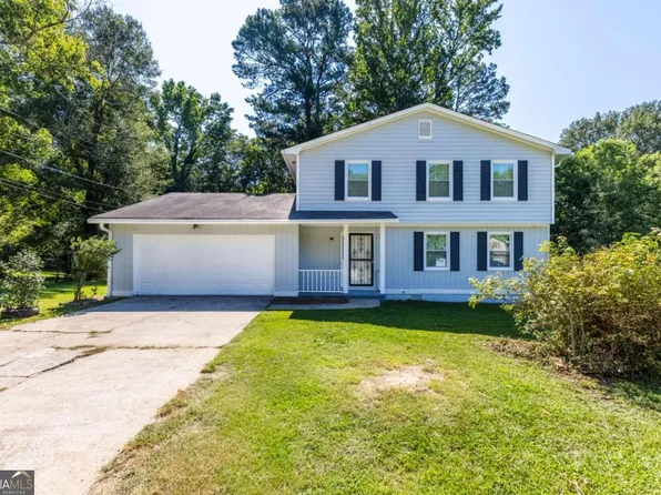 1466 Rockmoor Ct, Stone Mountain, GA 30088