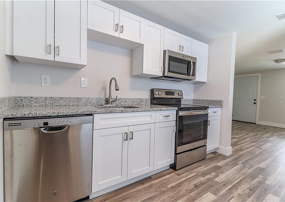 1st image of 702 W Plaza Pl APT A