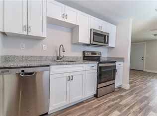 702 W Plaza Pl APT A, Tampa, FL 33602