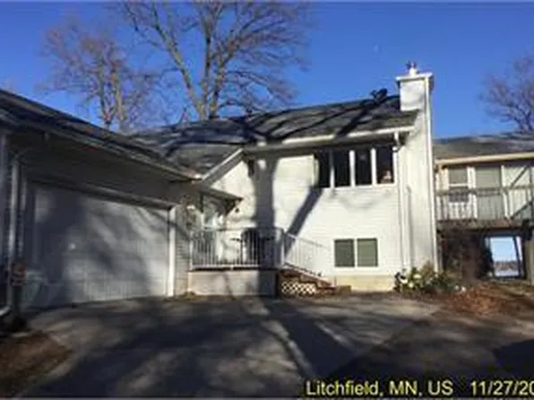 58240 210th St, Litchfield, MN 55355