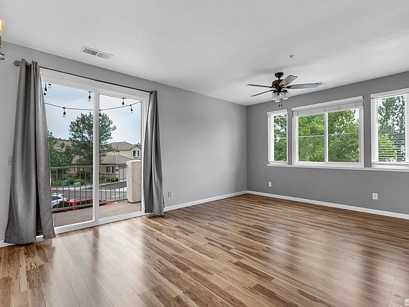 4th image of 6280 Ingleston Dr APT 126