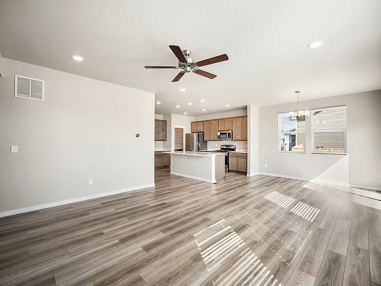 7991 Goldenray Pl — Photo 17