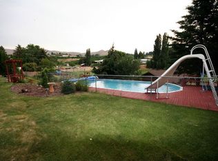 3207 Burch Mountain Rd, Wenatchee, WA 98801