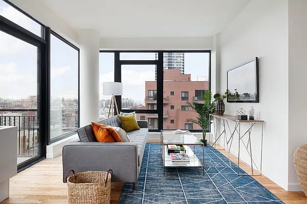 Rented by Compass | media 23