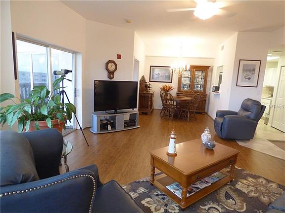 4th image of 3730 Cadbury Cir APT 927