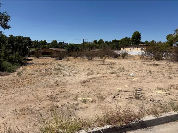 16333 Molino Dr Lot 19, Victorville, CA 92395