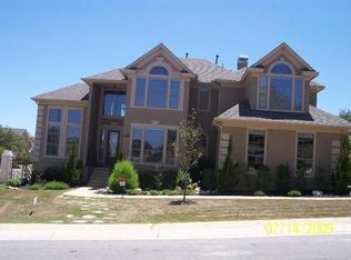 902 Riley Ln, San Antonio, TX 78260