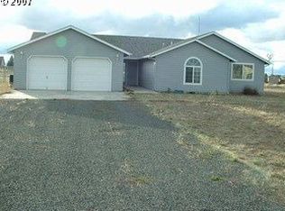 1922 NE Squire Dr, Madras, OR 97741