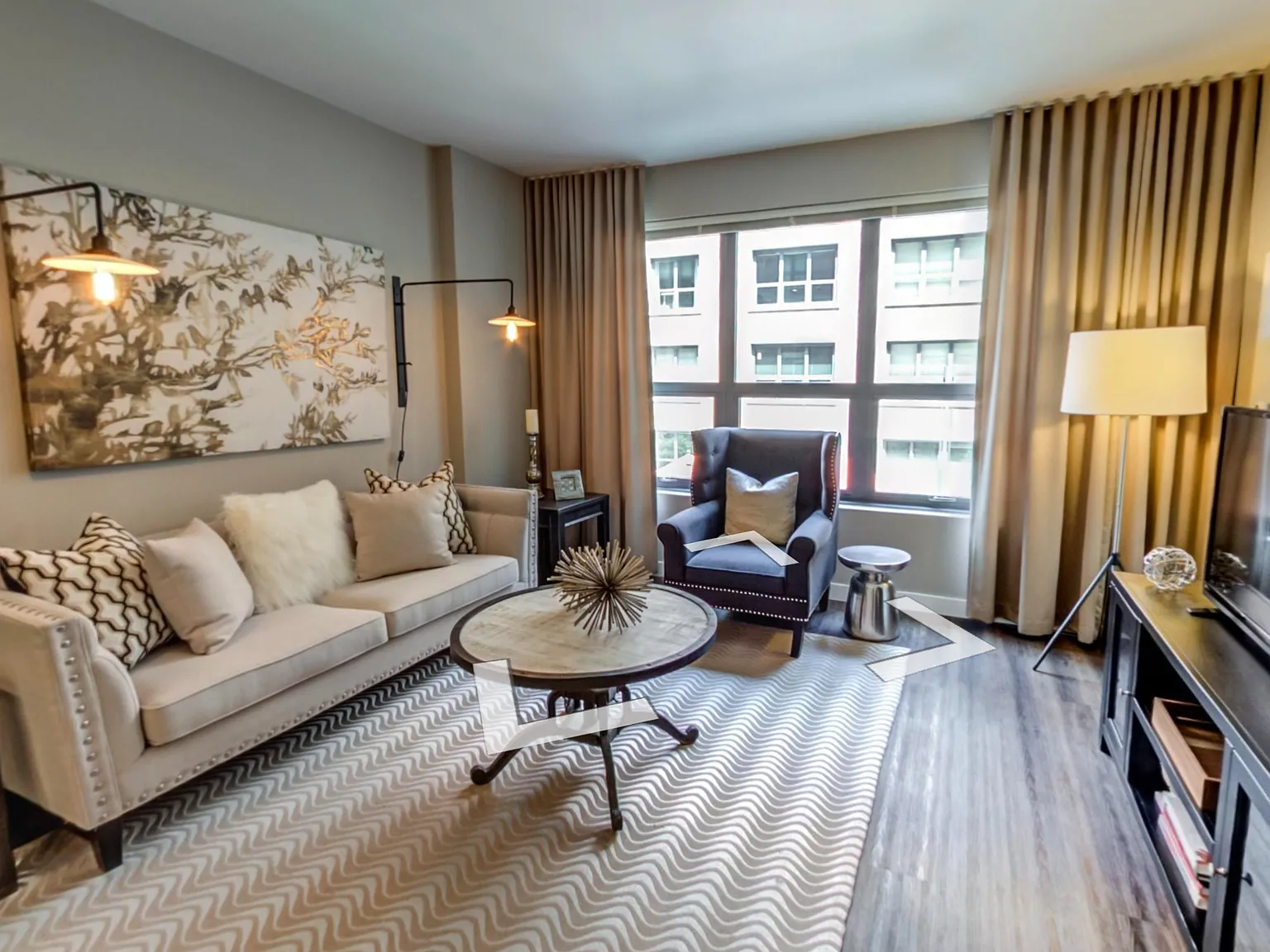 1 bed, 698 sqft, $3,300 — Photo 2