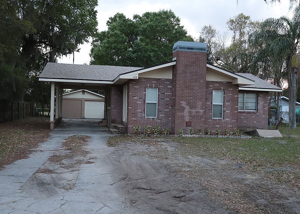 1st image of 688 McLeod Ave