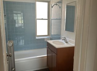 2319 E 70th St #3, Chicago, IL 60649
