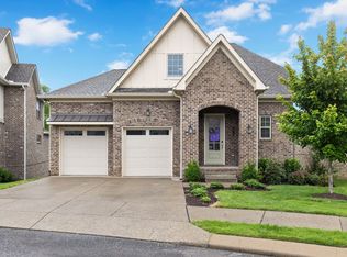 2016 Blackstone Dr, Hendersonville, TN 37075