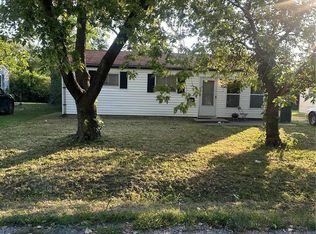 17 Saint Lambert Dr, Cahokia, IL 62206
