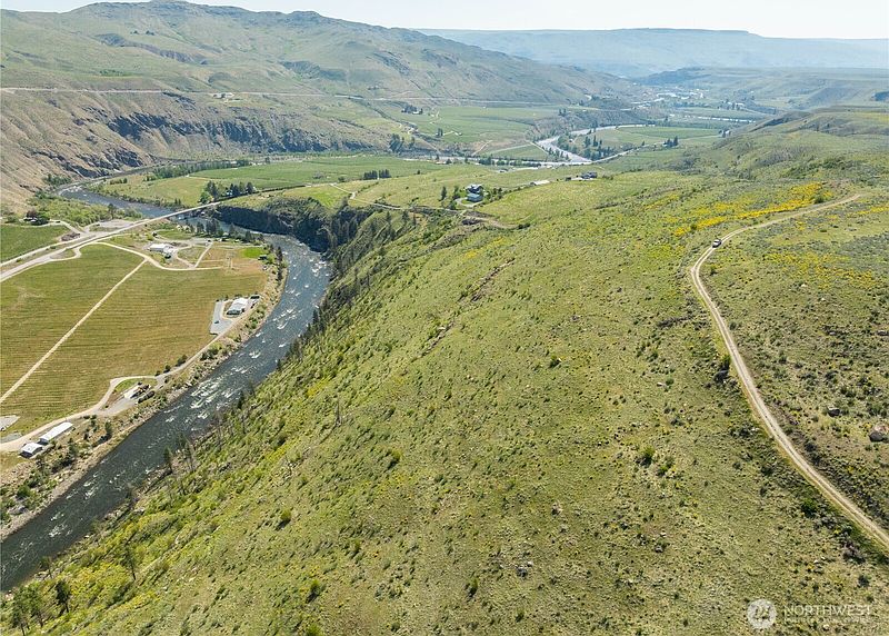 2nd image of 0 Goat Ridge Lot 5 - Hwy 153 #5