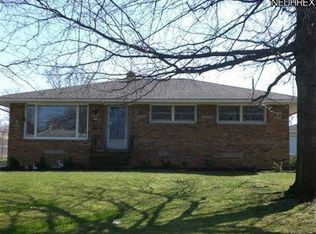 5937 Kings Hwy, Parma Heights, OH 44130