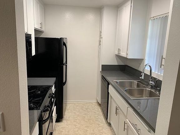 3rd image of 11663 Kiowa Ave APT 304