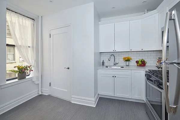 Rented by Brown Harris Stevens | media 3