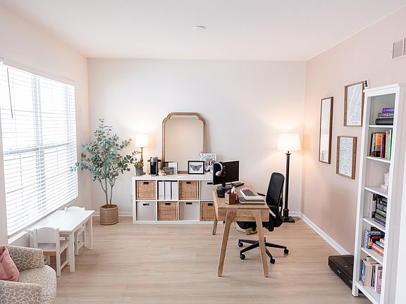 2nd image of 251 Quartz Way