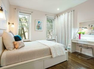 426 13th St APT 2D, Brooklyn, NY 11215