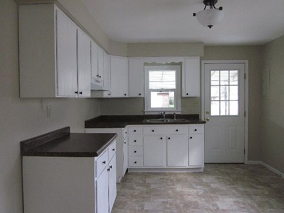 4th image of 53 Church St