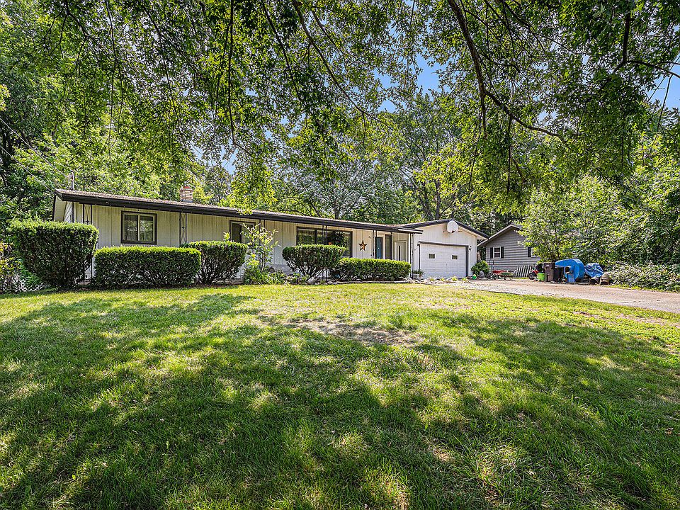 1st image of 851 Shadybrook Dr