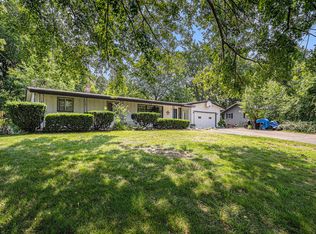 851 Shadybrook Dr, Holland, MI 49424