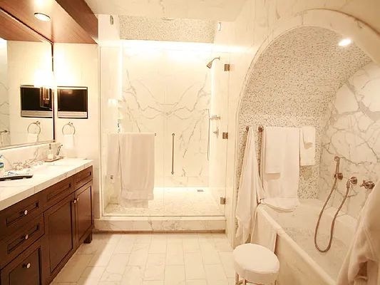 Sold by Sotheby's International Realty | media 16