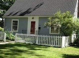 1907 Greenlawn Ave, Kalamazoo, MI 49006
