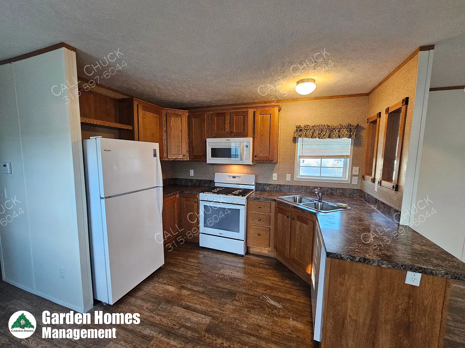 2 bed, 840 sqft, $1,395 — Photo 1