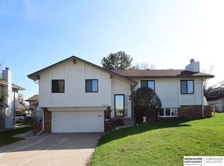 6211 S 109th Avenue Cir, Omaha, NE 68137