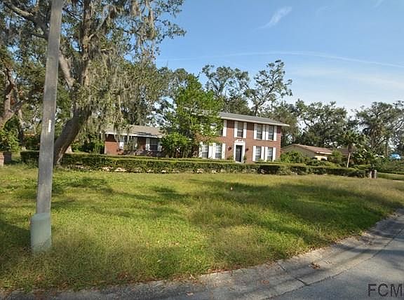 3rd image of 13 Pebble Beach Dr