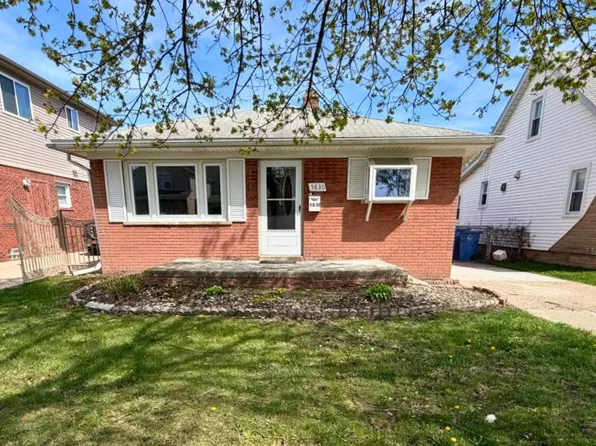 5830 Whitefield St, Dearborn Heights, MI 48127