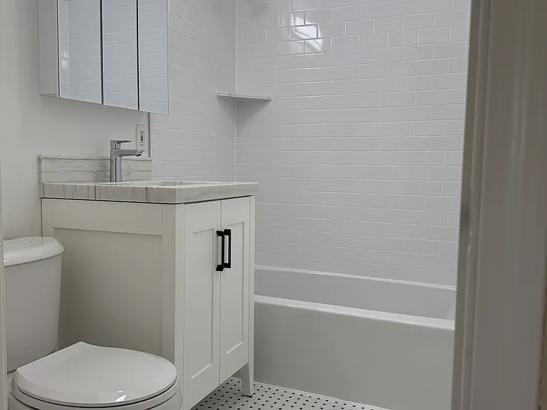 510 Birch Ave — Photo 17