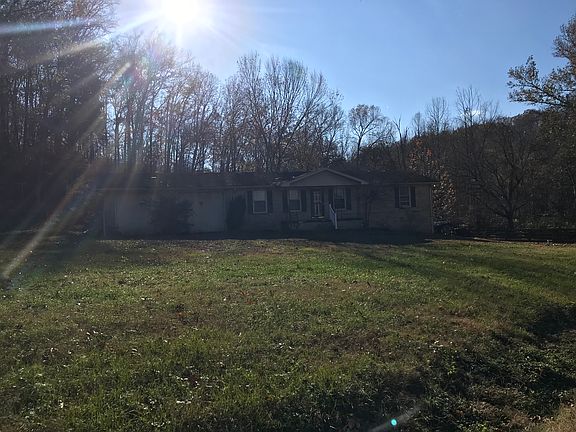 2nd image of 225 Harpeth Hills Dr