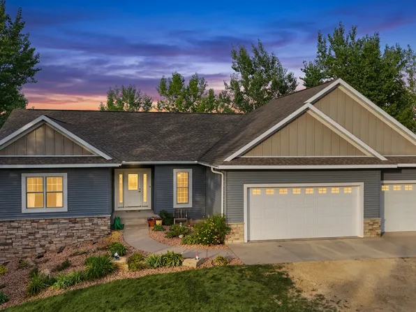 793 157th St, Roberts, WI 54023