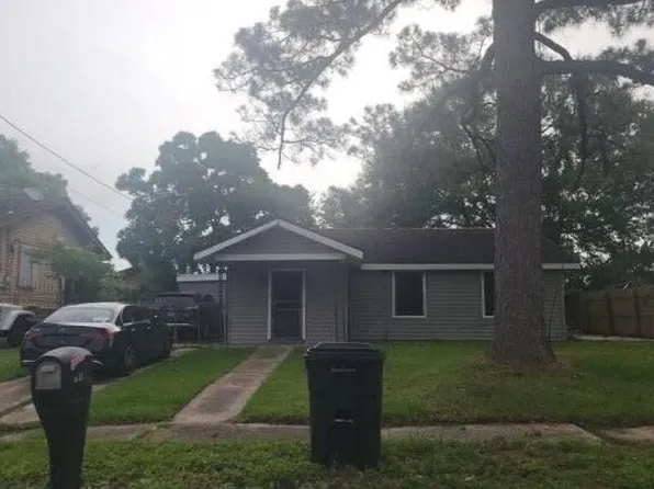 4611 Nighthart St, New Orleans, LA 70127