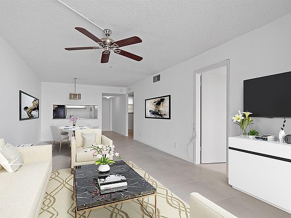 5th image of 111 Lake Emerald Drive #409