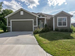 9905 Webster Ln, Kansas City, KS 66109