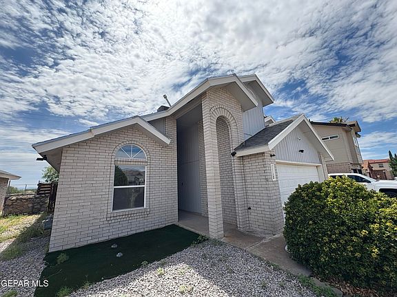 2nd image of 11120 Loma De Color Dr