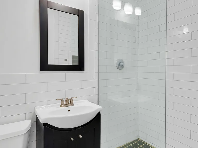 25 Hamilton Ter #4R — Photo 6