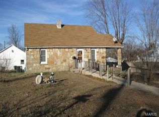 1103 Glassey St, Cuba, MO 65453