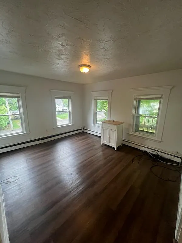 1 bed, 500 sqft, $1,500 — Photo 2
