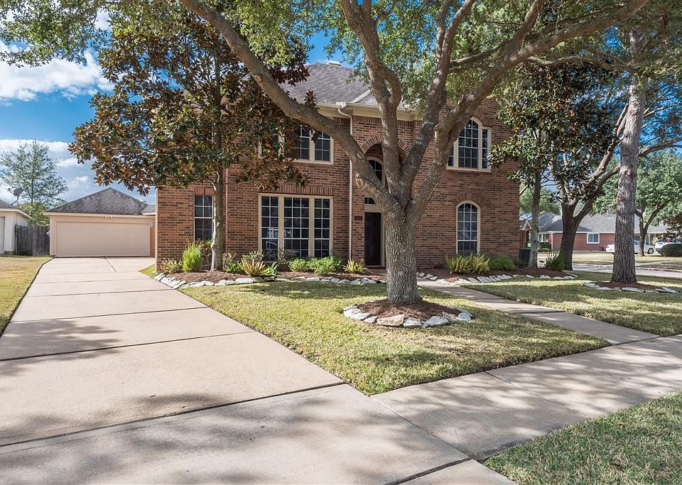 1st image of 16423 Shining Rock Ln