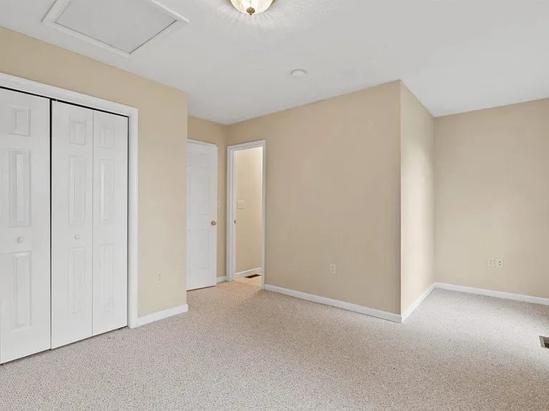 781 Merlins Way — Photo 16