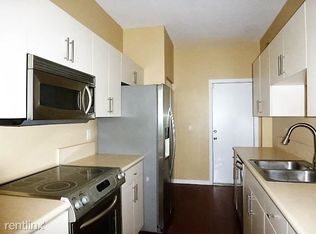 255 River Bluff Ln, Royal Palm Beach, FL 33411