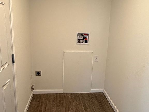 4th image of 10042 Shaff Rd SE